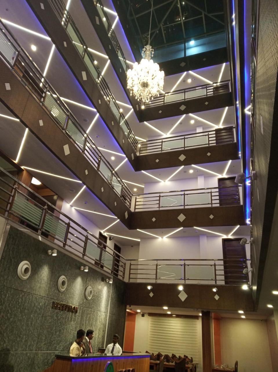 Npg Hotel Yelahanka Exterior foto